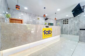 Fabhotel Q One Plaza
