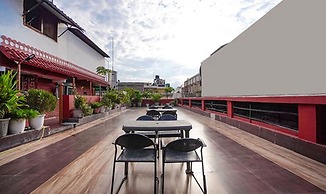 Fabhotel India International