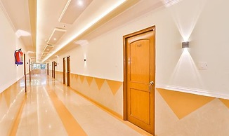 Fabhotel Galaxy International