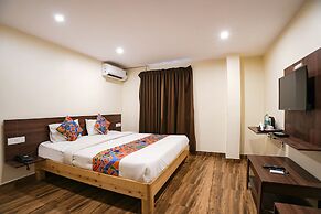 Fabhotel Shreyas Shack