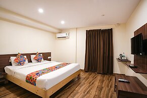 Fabhotel Shreyas Shack