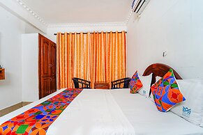 Fabexpress Majestic Inn