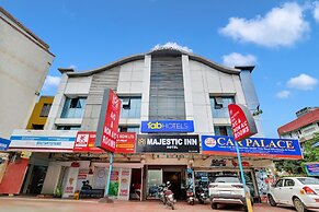 Fabexpress Majestic Inn