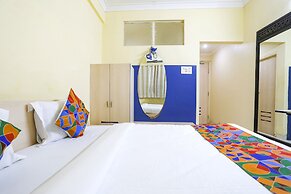 Fabhotel De Rajanigandha