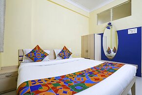 Fabhotel De Rajanigandha