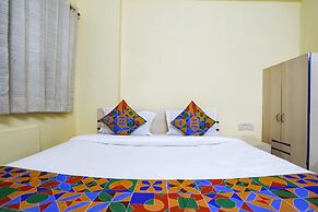 Fabhotel De Rajanigandha