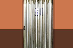 Fabhotel De Rajanigandha