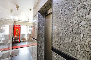 Fabhotel Sree Vishnu Bhavan