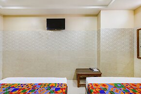Fabhotel Sree Vishnu Bhavan