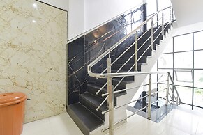 Fabhotel Utsah