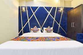 Fabhotel Utsah
