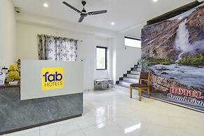 Fabhotel Grand Vista