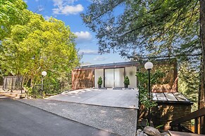 Mill Valley Treehouse 5 Bedroom Home by RedAwning