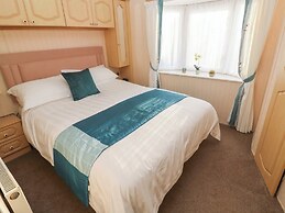 2br-garden-freeparking-charitydonation