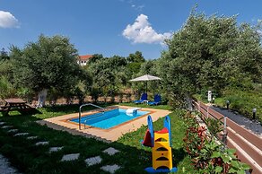 Villa Aggiolina in Spartia