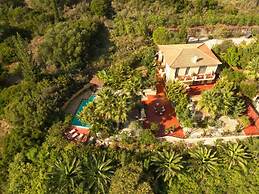 Villa Atlantis in Ionian Islands