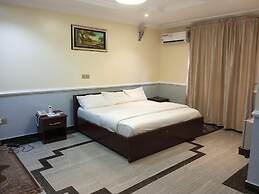 Howard Lodgings and Leisure