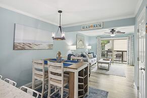 Forest Beach Villa 2 BDR for 6