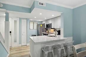 Forest Beach Villa 2 BDR for 6