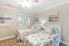 Forest Beach Villa 2 BDR for 6