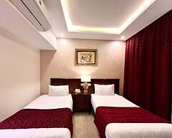 Al Fouad Palace Pyramids View