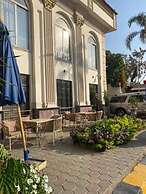 Al Fouad Palace Pyramids View