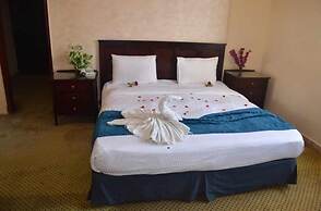 Al Fouad Palace Pyramids View