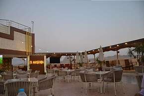 Al Fouad Palace Pyramids View