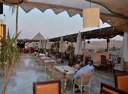 Al Fouad Palace Pyramids View