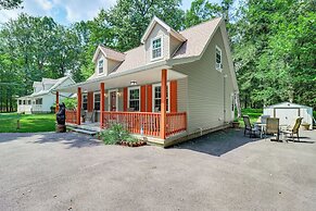 Lake & Pool Access: Albrightsville Home w/ Porch!