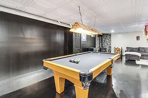 Lake & Pool Access: Albrightsville Home w/ Porch!