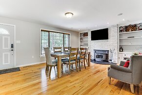 Hot Tub + Fire Pit: Pocono Summit Home!