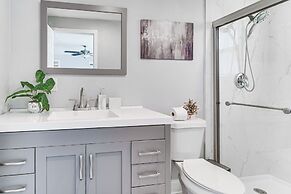 Updated Seminole Home w/ Pool - 7 Mi to Beach!