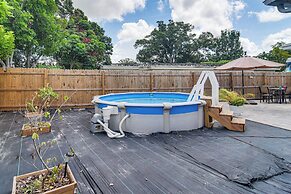 Updated Seminole Home w/ Pool - 7 Mi to Beach!