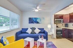 2 Mi to Ocean: Dog-friendly Hallandale Beach Condo