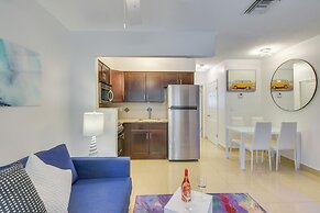 2 Mi to Ocean: Dog-friendly Hallandale Beach Condo