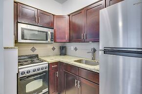 2 Mi to Ocean: Dog-friendly Hallandale Beach Condo