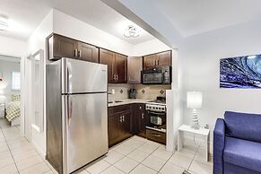 2 Mi to Dtwn Hollywood: Vibrant Pet-friendly Condo