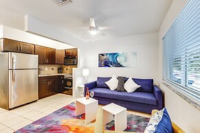 2 Mi to Dtwn Hollywood: Vibrant Pet-friendly Condo