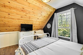 Hike, Ski & Fish: Charming Cabin in Twain Harte!