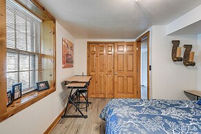 Picturesque Phoenix Vacation Home on Oswego River!