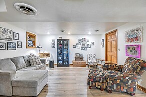 Picturesque Phoenix Vacation Home on Oswego River!