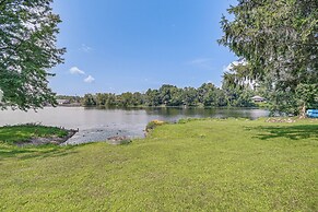Picturesque Phoenix Vacation Home on Oswego River!