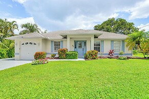 Lakefront Venice Home: 4 Mi to Manasota Key Beach!