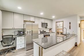 Bigfork Cottage w/ Hot Tub ~ 6 Mi to Flathead Lake