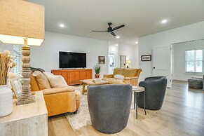 Flippin Vacation Rental: Walk to White River!