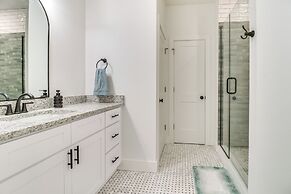 Flippin Vacation Rental: Walk to White River!