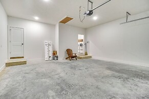 Flippin Vacation Rental: Walk to White River!