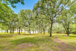 Pet-friendly Mcalester Home w/ Lake Eufaula Access