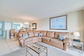 Breezy Orange Beach Condo w/ Balcony + Water View!